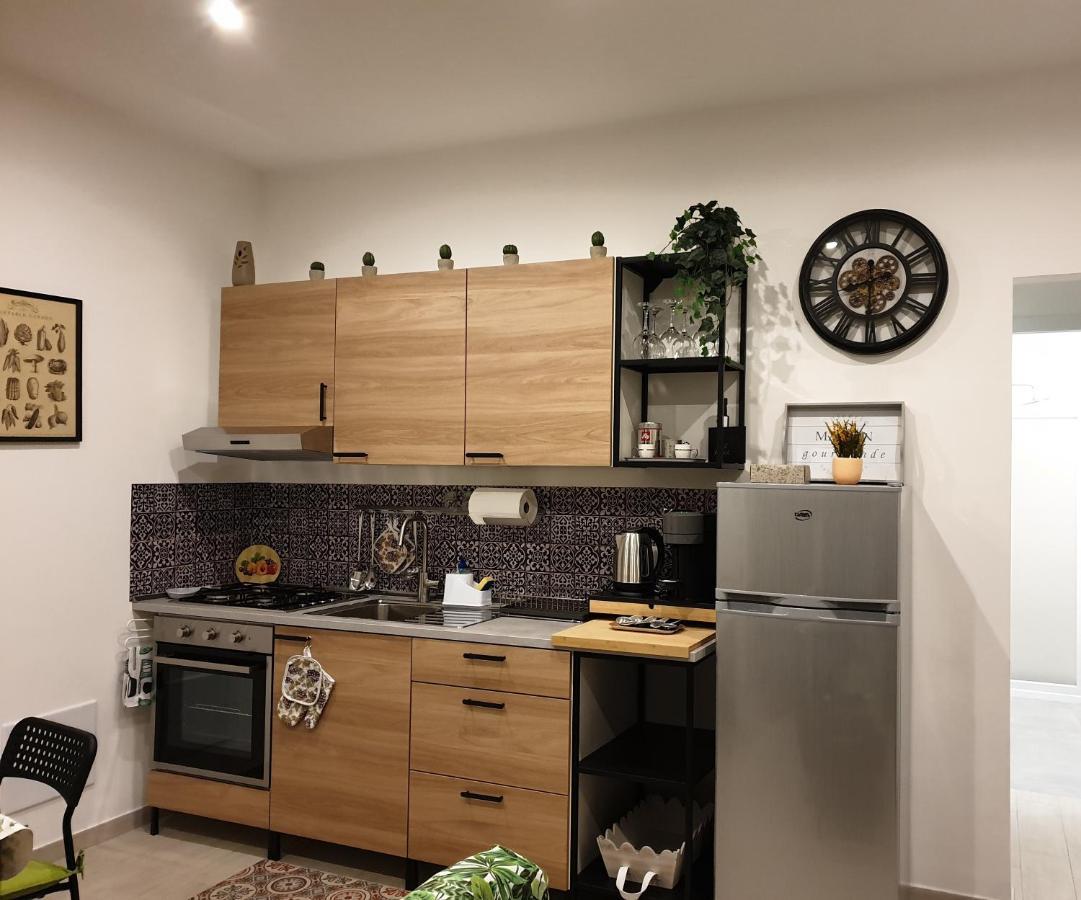 Officinale Rome Apartment, Pineta Sacchetti Roma Exterior foto