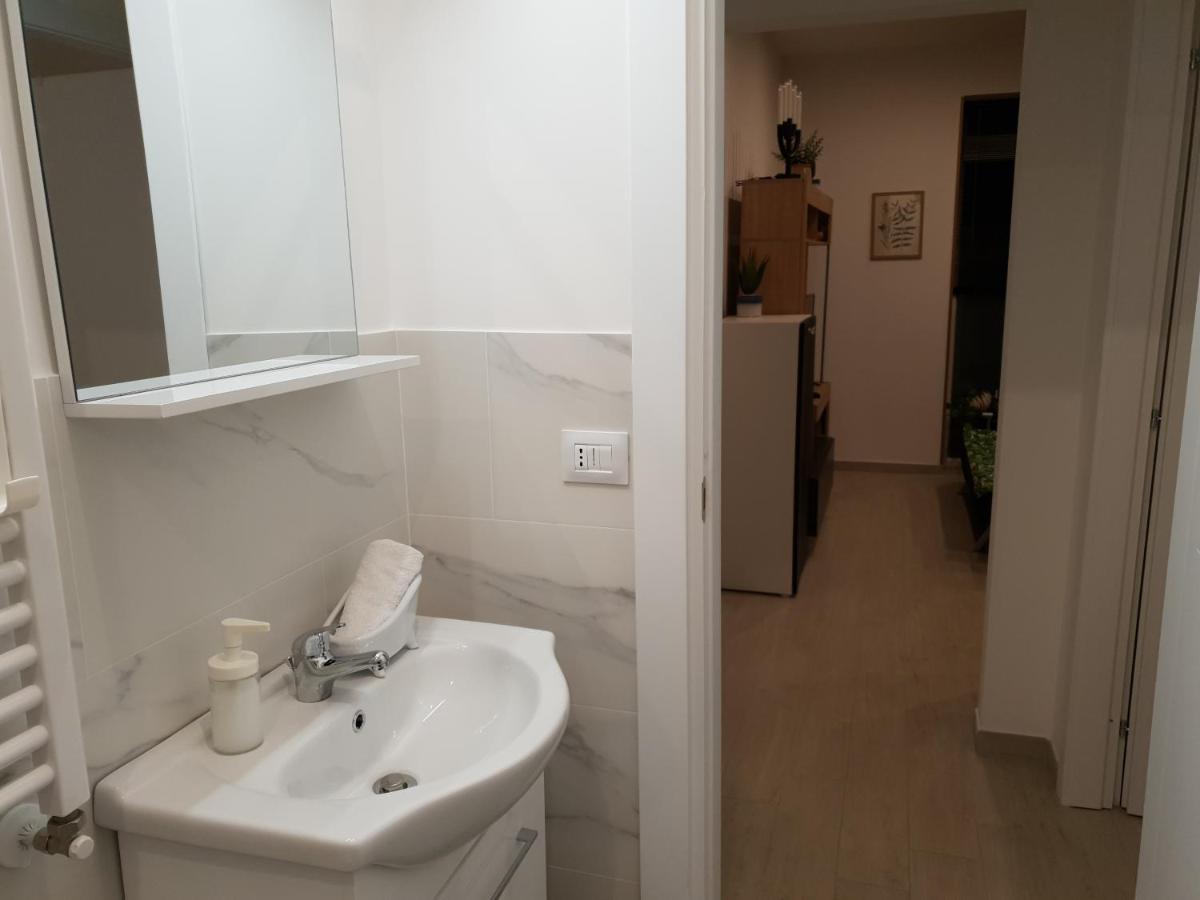 Officinale Rome Apartment, Pineta Sacchetti Roma Exterior foto